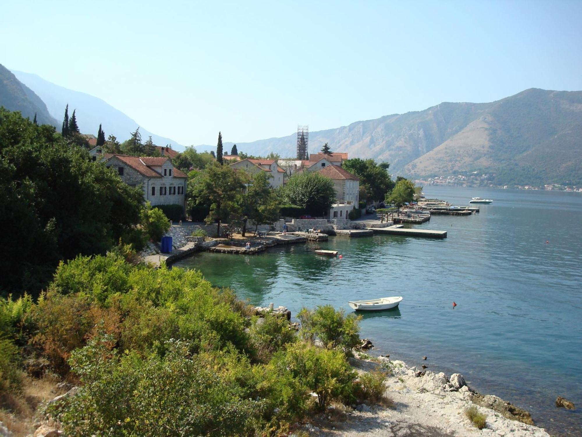 Apartments Villa Pm Kotor Exterior photo